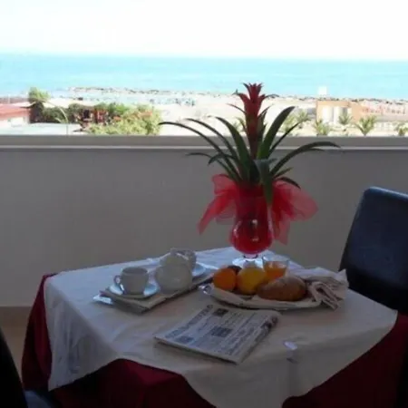 Belvedere Hotel 3*